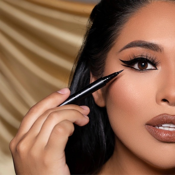 Lily Lashes Power Liner - Picture 7 of 8